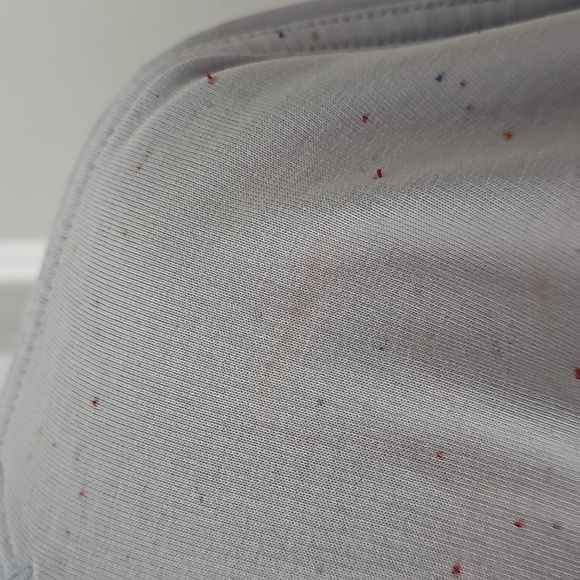 347. Lululemon Back in Action Sweatshirt - Picture 6 of 7